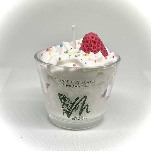 Bougie chantilly fraise