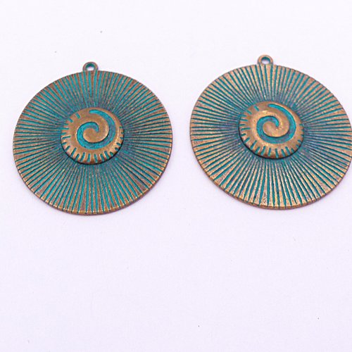 2 pendentifs ethniques, rustiques, métal cuivré patiné, loisirs créatifs