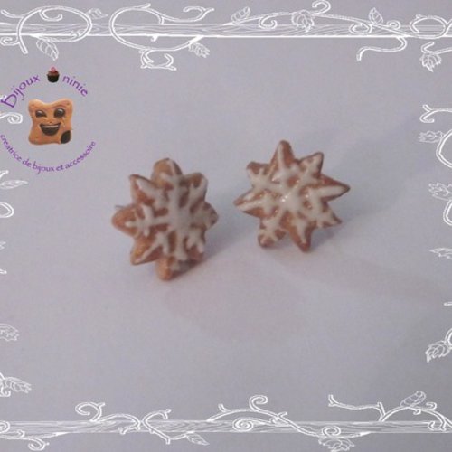 Puces d'oreilles biscuit étoile de noël en fimo