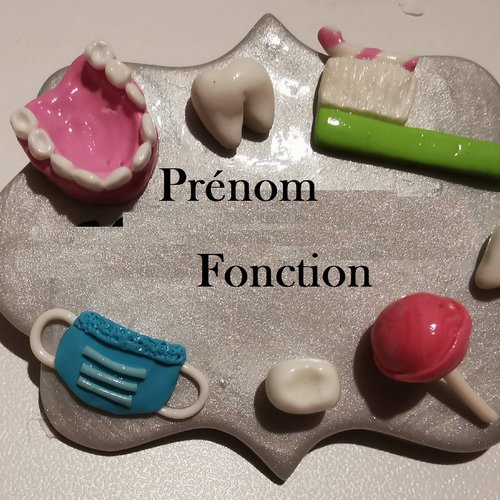 Badge métier personnalisable – fait main en pâte polymère (fimo)