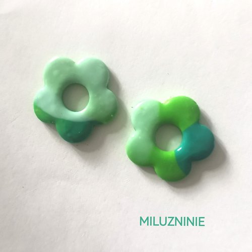 Pampilles florales en fimo – faites main & interchangeables - pour créoles