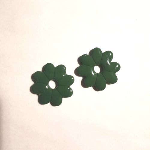 Pampilles verte feuille en fimo faites main – uniques & interchangeables pour créoles