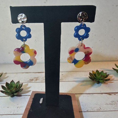 Boucles d’oreilles fleurs colorées -  modèle unique et éphémère – boucles bohème chic en pâte polymère