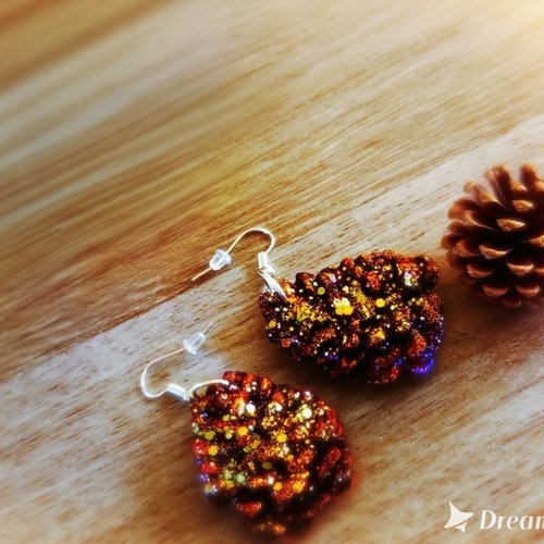 Boucles d'oreilles pommes de pin