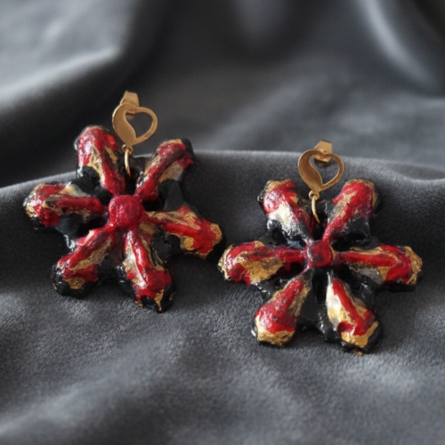 Boucles d'oreilles "rouge et noir" – flocons arty peints à la main – création unique