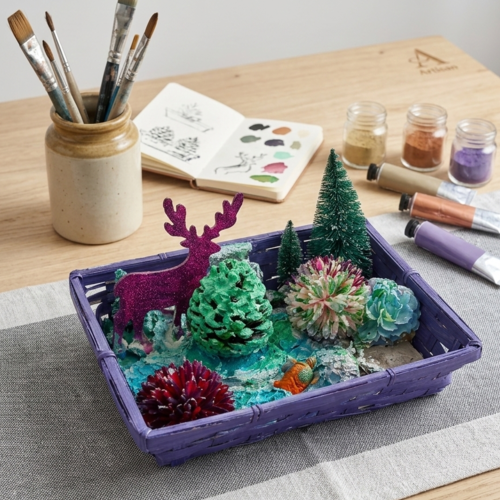 Scène de forêt enchantée sous écrin violet - pièce unique artisanale