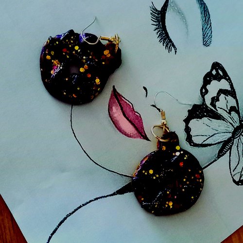 Boucles d' oreilles boules