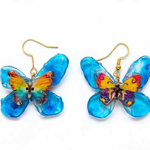 Boucles d'oreilles papillon bleu - résine translucide & papillon bois - fait main