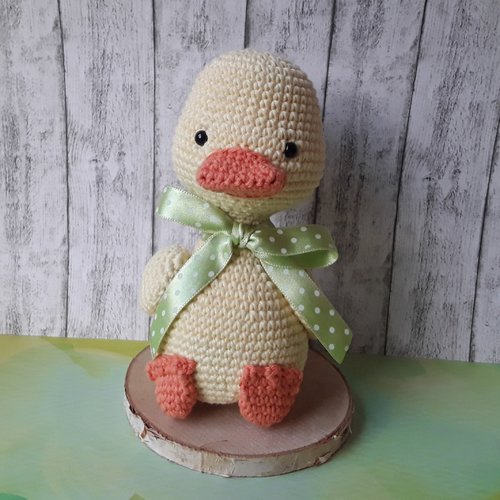 Petit canard au crochet, décoration printemps / pâques
