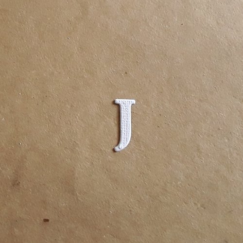 Découpe lettre majuscule alphabet en papier, lettre j,  2,1 cm 