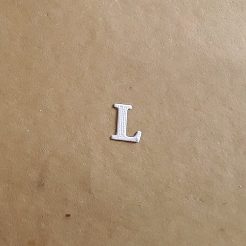 Découpe lettre majuscule alphabet en papier, lettre l,  1,7 cm 