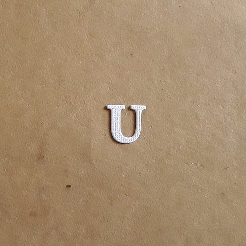 Découpe lettre majuscule alphabet en papier, lettre u,  1,7 cm 