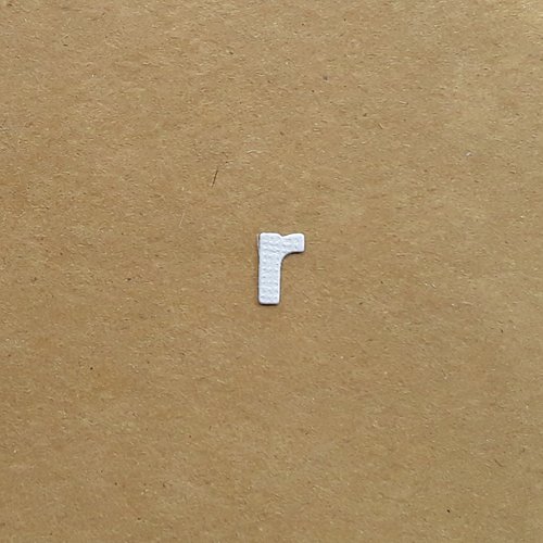 Découpe lettre minuscule alphabet en papier, lettre r,  1,1 cm 