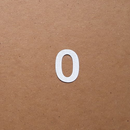 Découpe chiffre en papier, numéro 0,  3 cm 