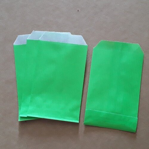 Lot de 25 pochettes / sachets papier vert, dimension 7x12cm