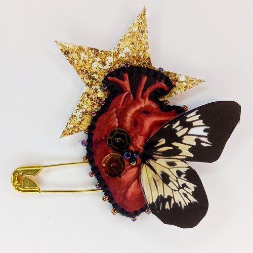 Broche "petit coeur léger"