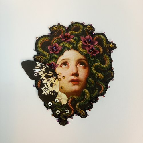 Broche "médusa"