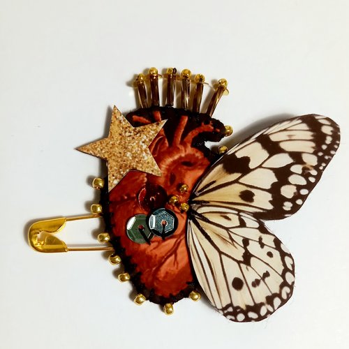 Broche "coeur léger"