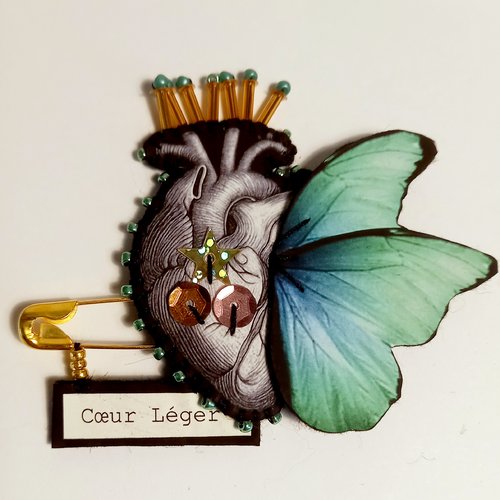 Broche "coeur léger"
