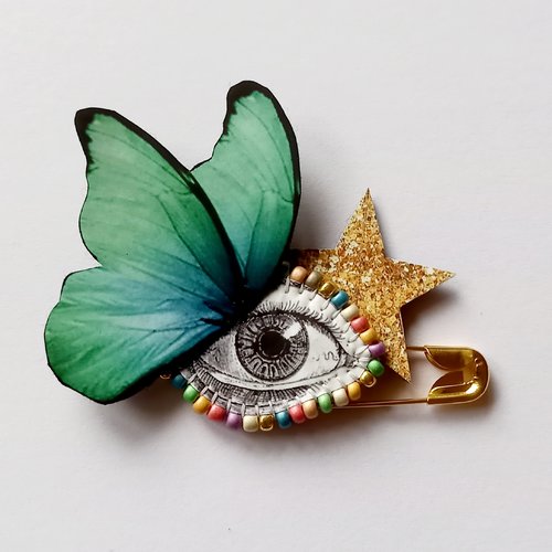 Broche "curieuse"