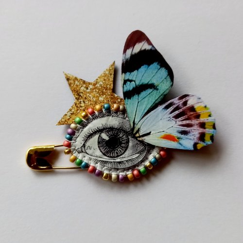 Broche "curieuse"