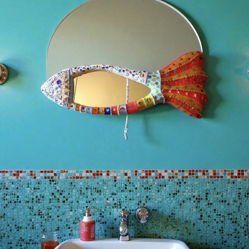 Poisson miroir sculpté sur volume 96 x 40 cm