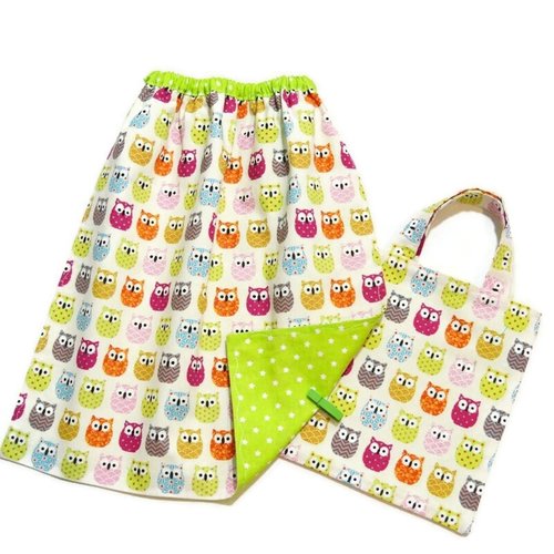 Serviette de table cantine maternelle, avec sa pochette coordonnée, pour la cantine ou la maison.