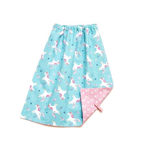Serviette cantine maternelle fille, avec élastique, motifs petites licornes