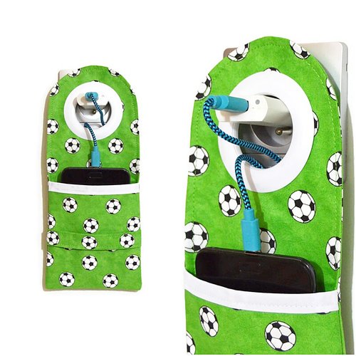 Pochette chargeur pour téléphone portable ou batterie motifs ballons de football