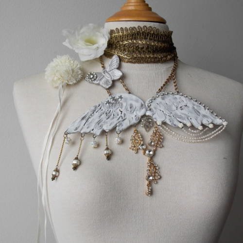 Collier Plastron Vintage Argenté Grandes Ailes Réglable - Bijou Fantaisie Femme 5824