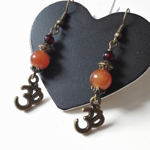 Boucles d'oreilles om bronze antique zen idée cadeau miss perles