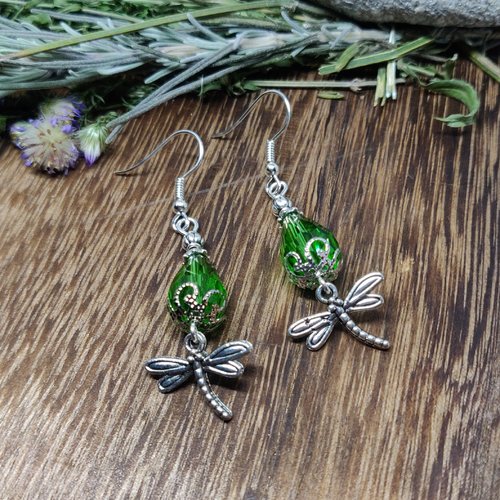Boucles d'oreilles outlander sassenach libellules argentées cristal vert féérique idée cadeau miss perles
