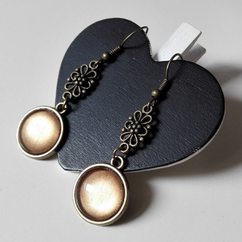 Boucles d'oreilles outlander noeuds celtiques cabochon ambre moiré bronze féérique sassenach idée cadeau miss perles