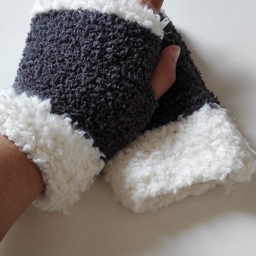 Mitaine outlander gants laine écru gris ecosse claire sassenach idée cadeau femme miss perles