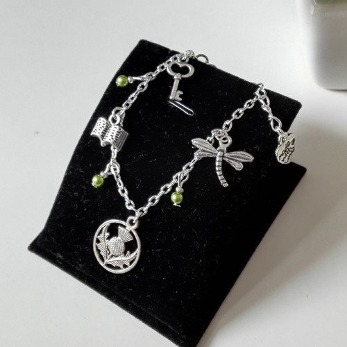 Bracelet outlander chardon écossais libellule argenté vert claire sassenach idée cadeau miss perles