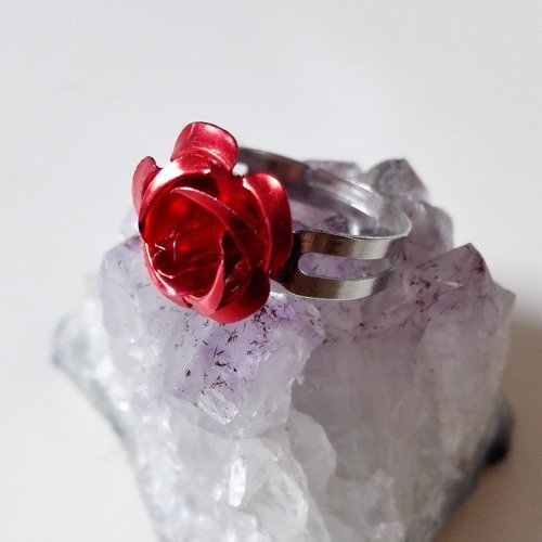 Bague argenté vintage fleur cabochon rose rouge steampunk inspiration game of thrones idée cadeau miss perles