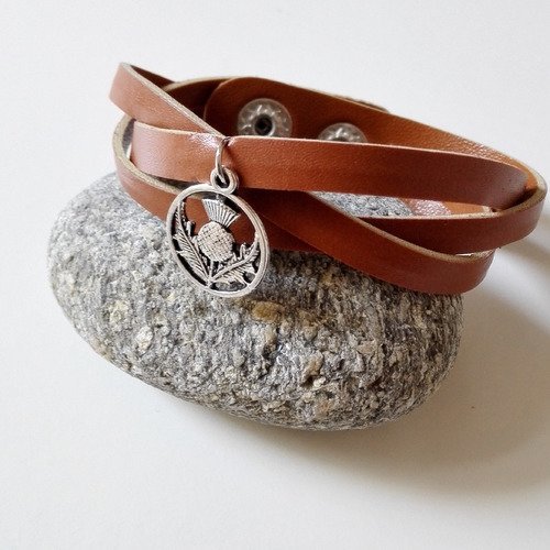 Bracelet outlander celtique simili cuir marron chardon argenté sassenach clan fraser ecosse idée cadeau miss perles