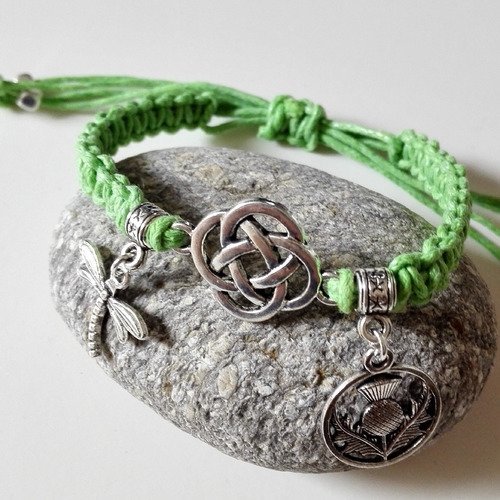 Bracelet noeuds celtiques outlander macramé vert argenté féérique sassenach ecosse idée cadeau miss perles
