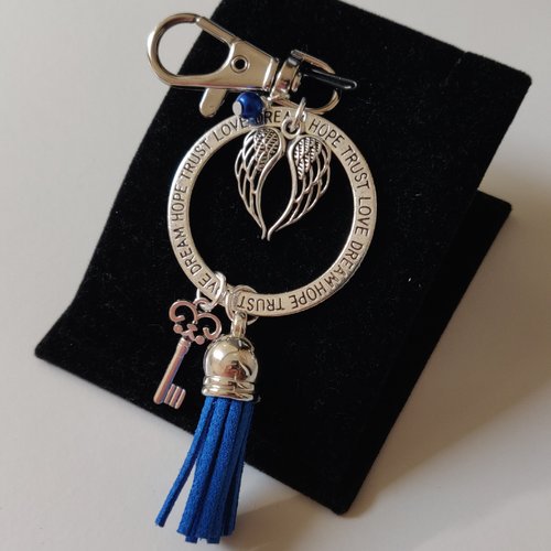 Bijou de sac lucifer bleu argenté ailes ange porte clés féérique idée cadeau miss perles