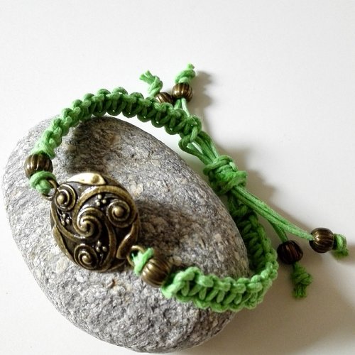 Bracelet bouclier vikings celtique macramé vert bronze féérique idée cadeau miss perles