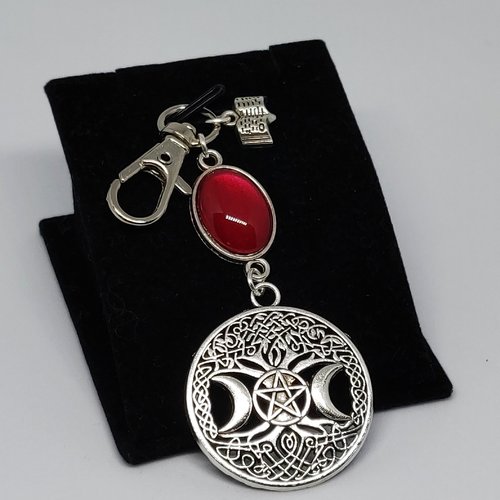 Bijou de sac arbre celtique pentacle argenté rouge inspiration the witcher yennefer ouija porte clés féérique idée cadeau miss perles