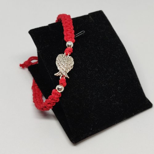 Bracelet lucifer ailes d'ange argenté macramé rouge féérique idée cadeau miss perles