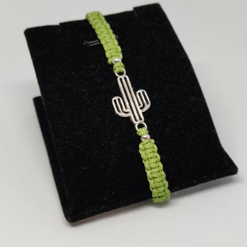 Bracelet macramé cactus vert clair argenté coton ciré idée cadeau miss perles
