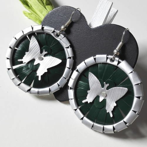 Boucles d'oreilles cabochon capsules nespresso verts motifs papillons féériques 