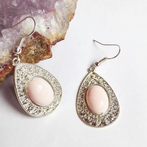 Boucles d'oreilles argentées cabochon rose  style feerique medievale once upon a time - reign 