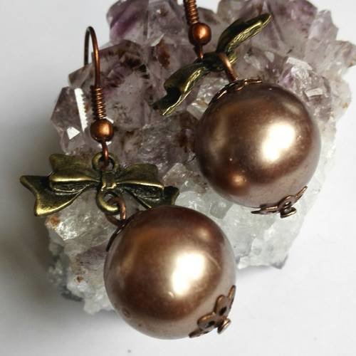 Boucles d'oreilles vintage bronze cuivre perles style medievale renaissance