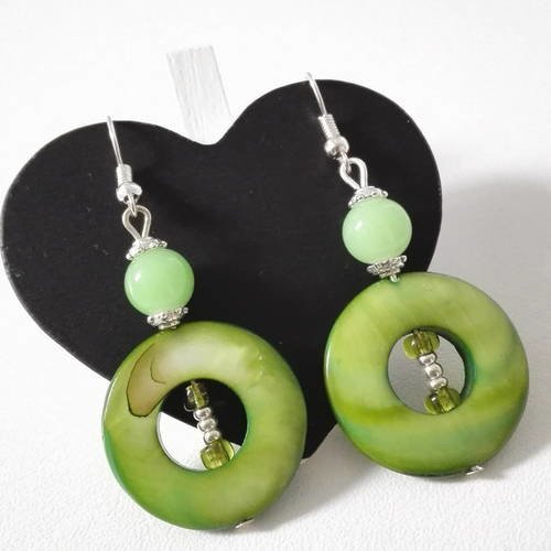 Boucles d'oreilles celtique vertes et argentées féériques idée cadeau miss perles