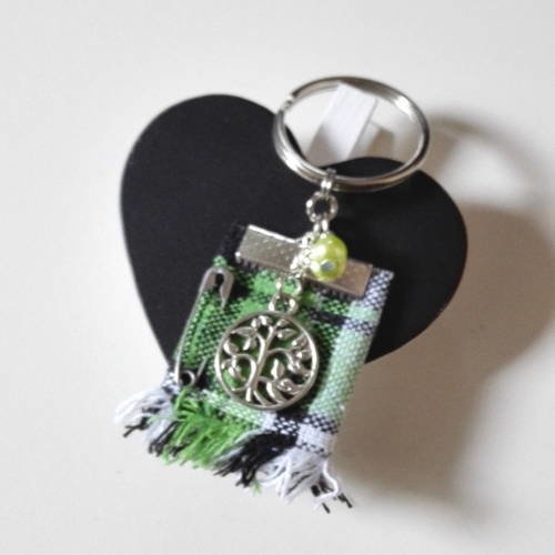 Porte clés outlander ecosse kilt vert arbre de vie irlande argenté féérique jamie claire fraser 