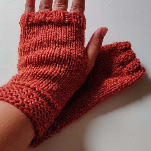 Mitaines outlander gants laine brique ecosse claire sassenach idée cadeau femme miss perles