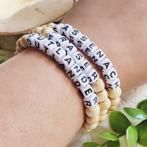 Bracelet personnalisable, bracelet outlander, perles de bois naturel vernis, bracelet tibétain, idée cadeau femme, maman, marraine